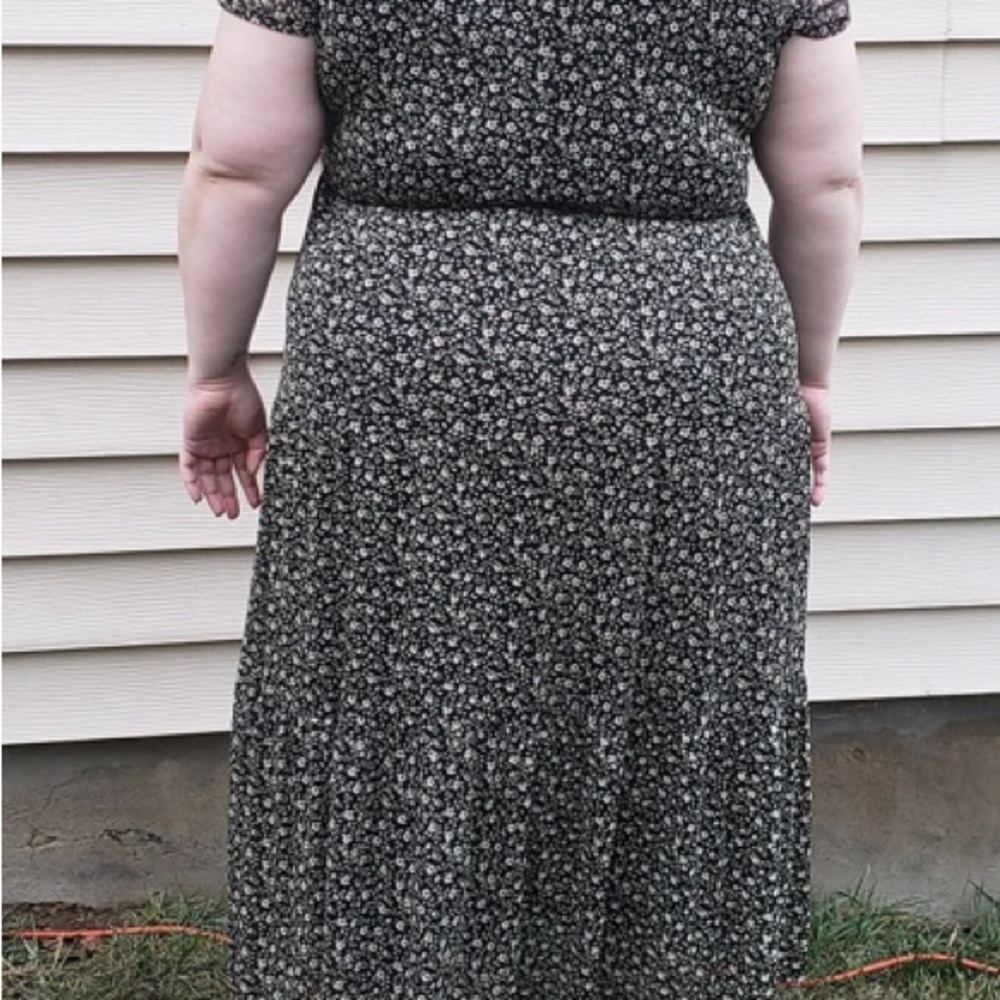 Papermoon Black and White Tiered Midi Skirt